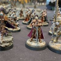 Wallace et son arm�e de Soeurs du Silence