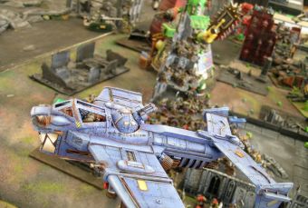 Les tables croulent�