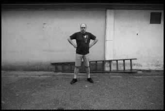 Accroche-toi au pinceau, le Prince enl�ve l'�chelle.